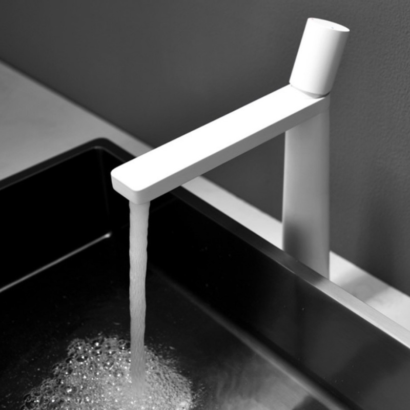 Premium Quality Single Lever Faucet for Stylish Bathroom Sinks