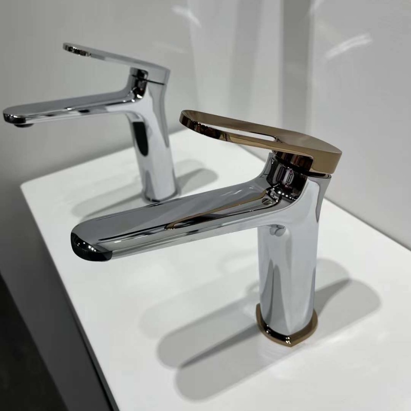 Elegant Single Hole Basin Faucet for Contemporary Bathrooms
