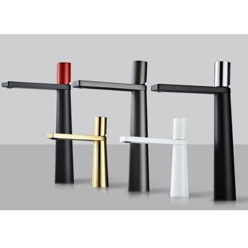Elegant Black Rose Gold Basin Mixer Faucet with Temperature Control