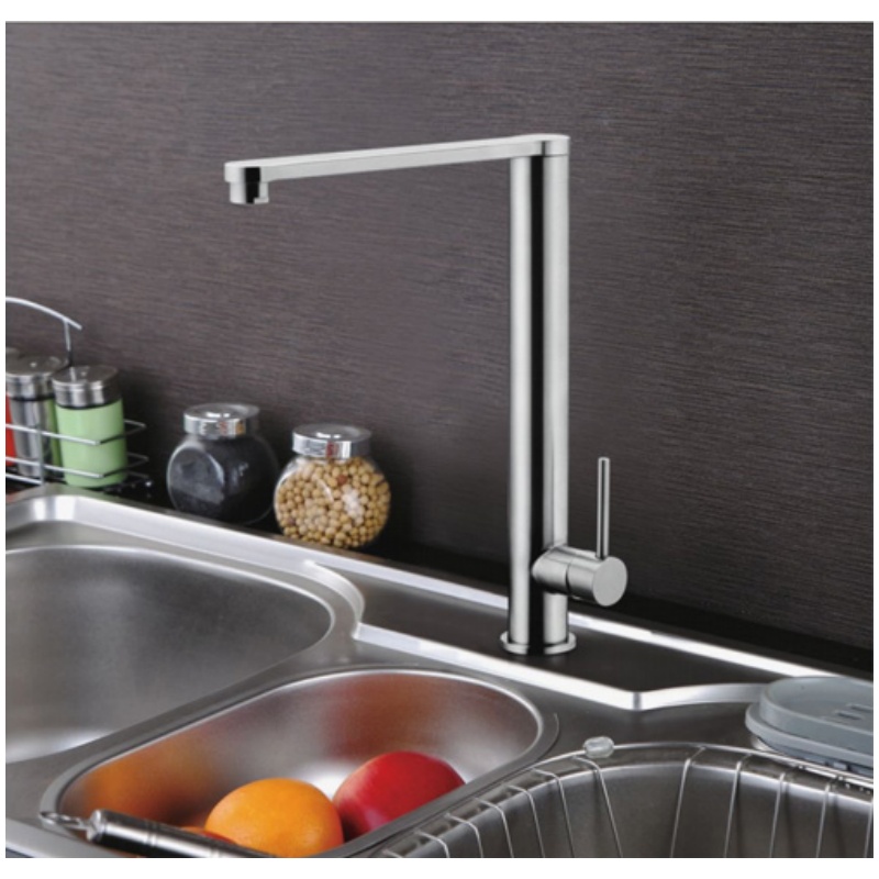 Contemporary Chrome Basin Faucet Featuring Stylish Single Lever Design