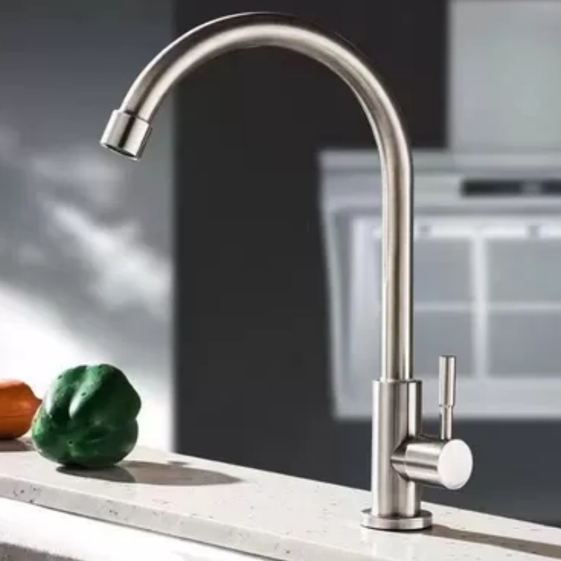 Stylish Chrome Stainless Steel Bathroom Faucet with Single Handle