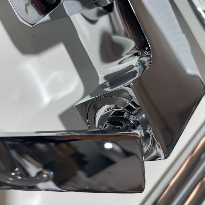 Modern 3-Way Concealed Shower Faucet in Elegant Matte Black